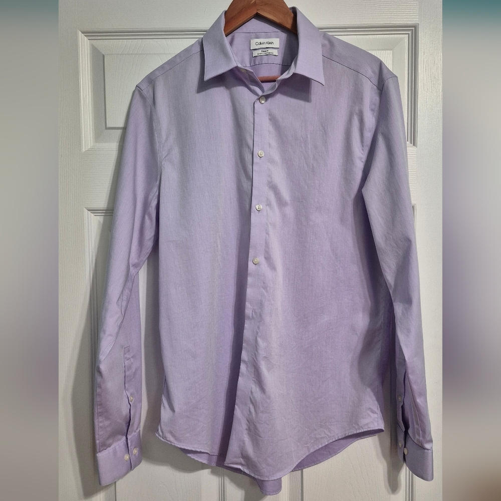 Calvin Klein Pale Lavender Men's Dress Shirt